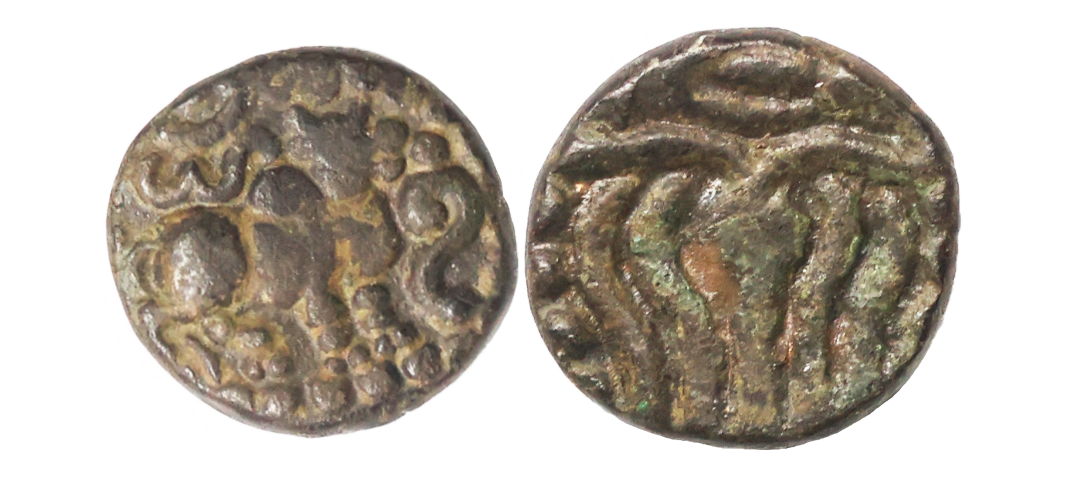 Later Pandyas of Arcot (1325-1362 AD), Copper Kasu, 3.48 gms, Obv. Bull facing to right, R