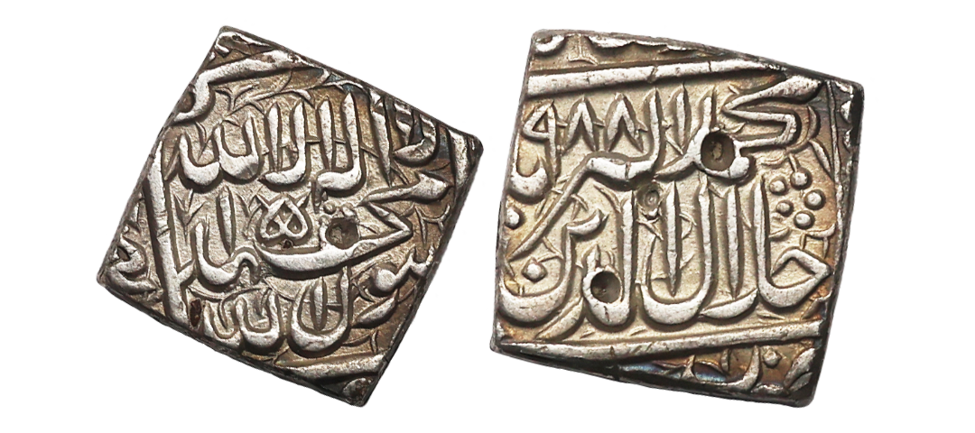 Akbar, Silver Square Rupee, 11.23g, mintless and monthless, AH 988. Very Fine+