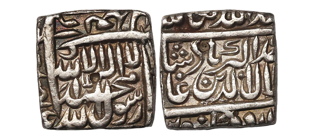 Akbar, Silver Square Rupee, 11.34g, Urdu Zafar Qarin Mint, Kalima type, (KM 82.8). Very Fi